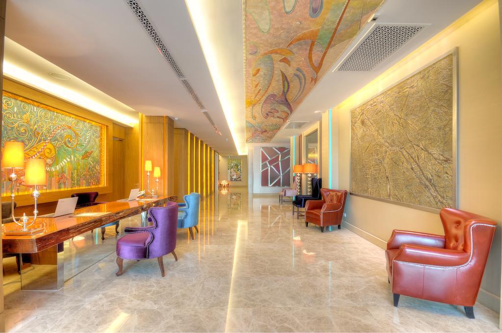 One One Bangkok Hotell Exteriör bild