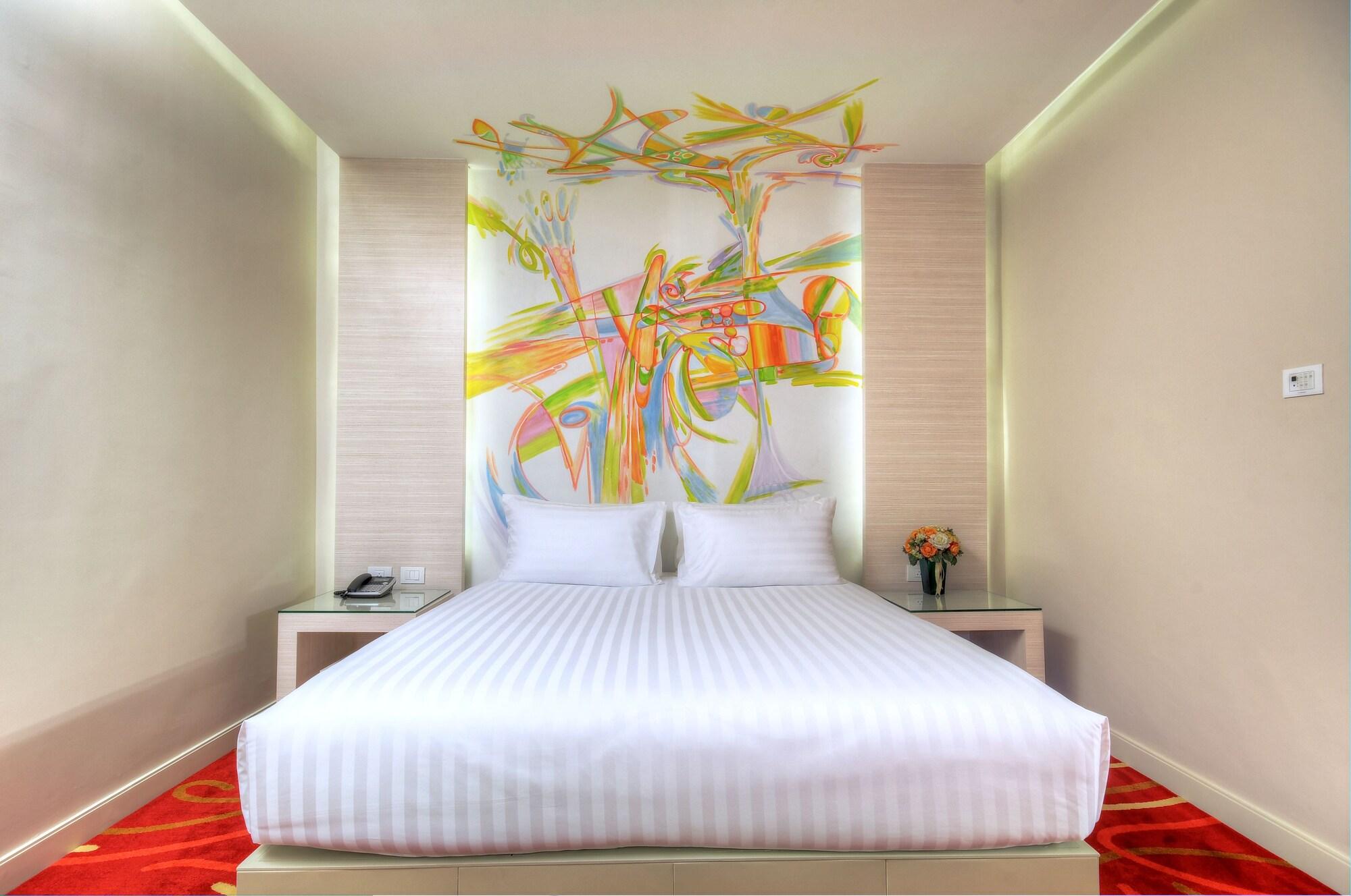 One One Bangkok Hotell Exteriör bild
