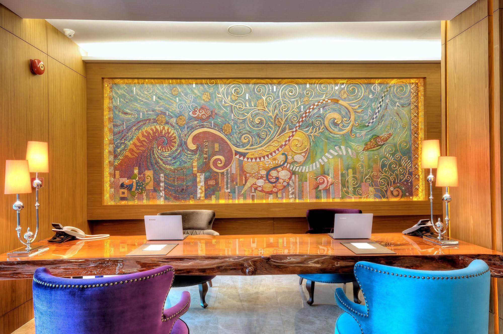 One One Bangkok Hotell Exteriör bild